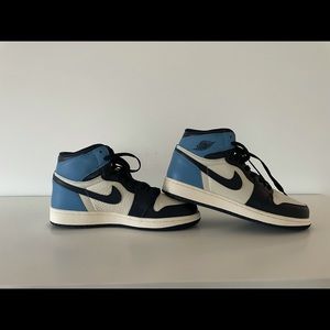 Nike Women's Shoes - Blue and Black